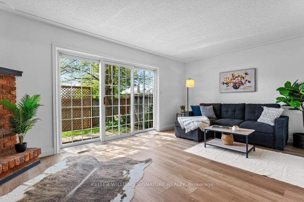 409 Vine St, #3
