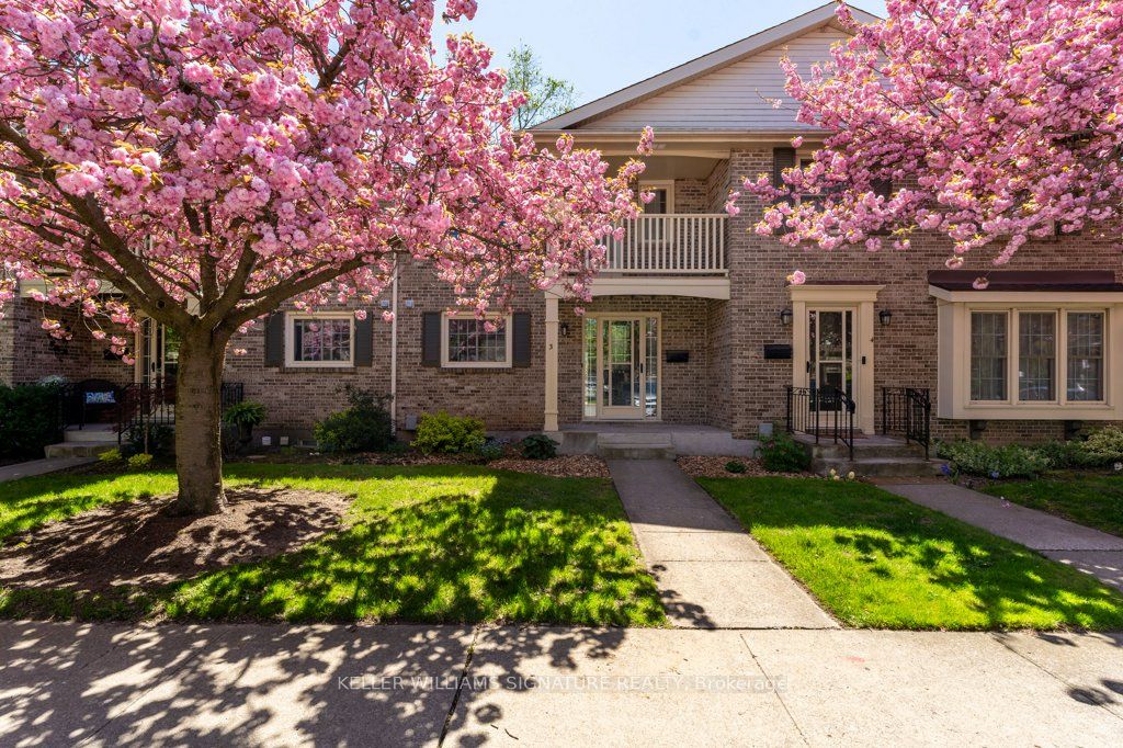 409 Vine St, #3