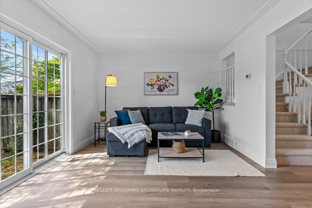 409 Vine St, #3