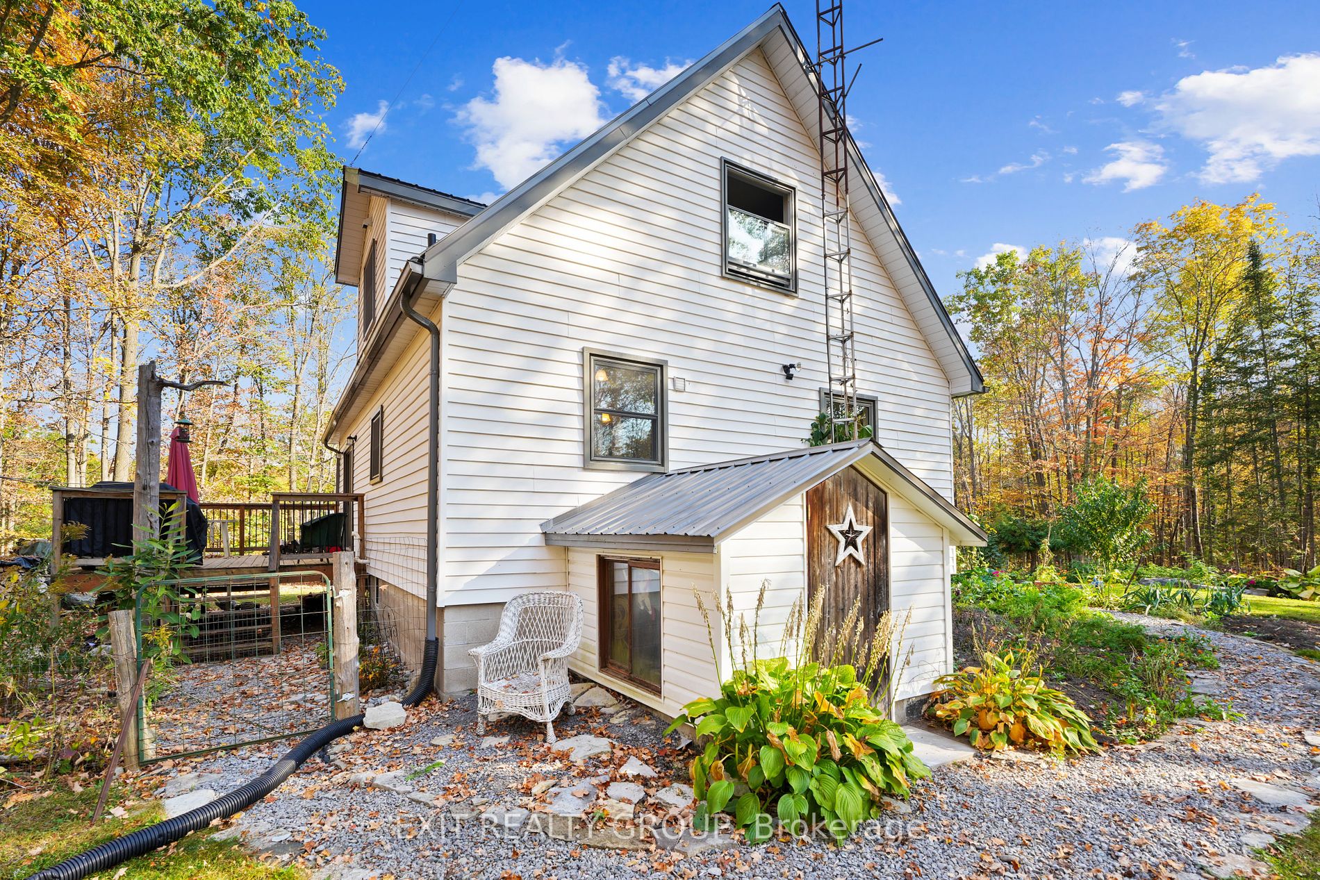 12 Cosgrove Lane