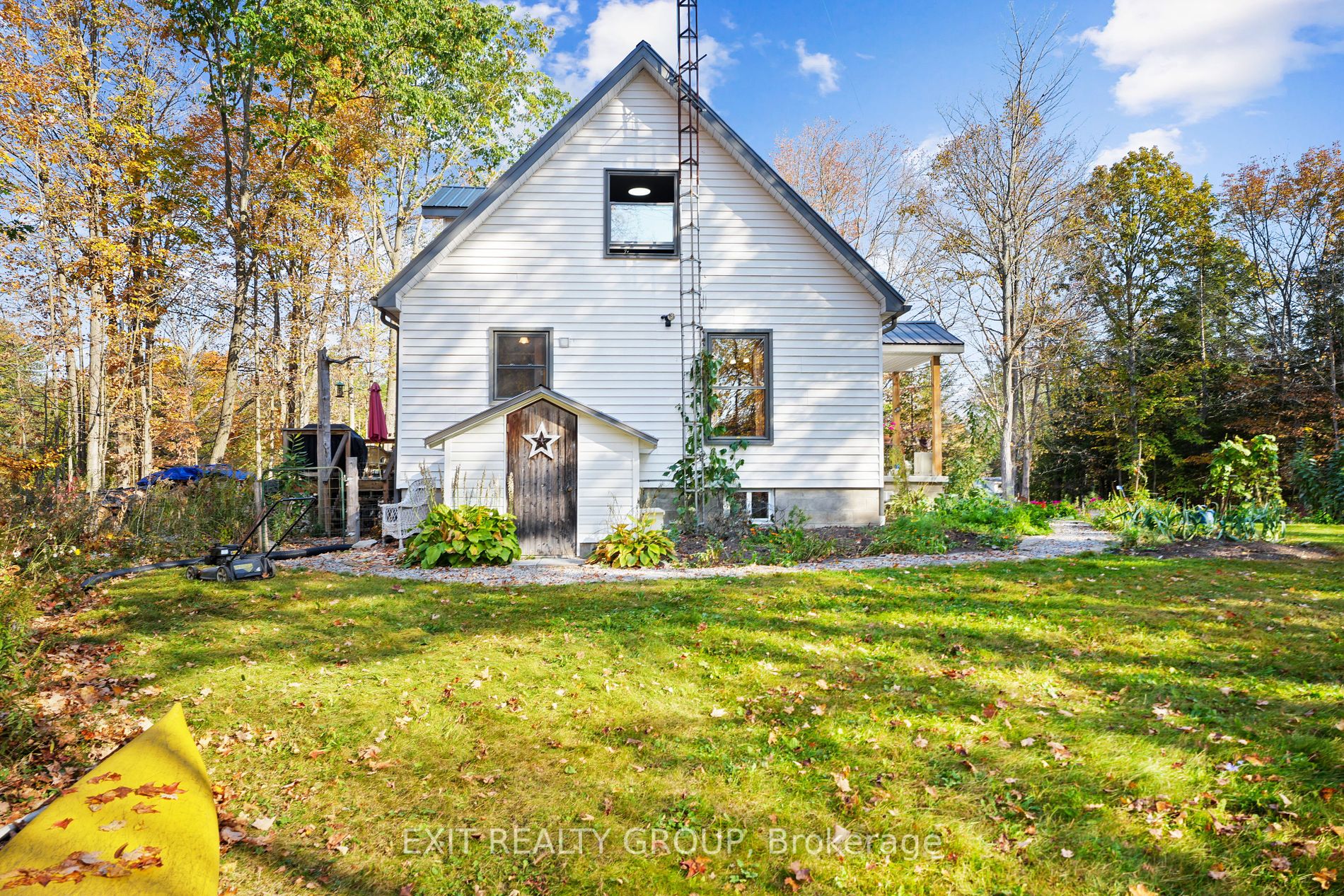 12 Cosgrove Lane