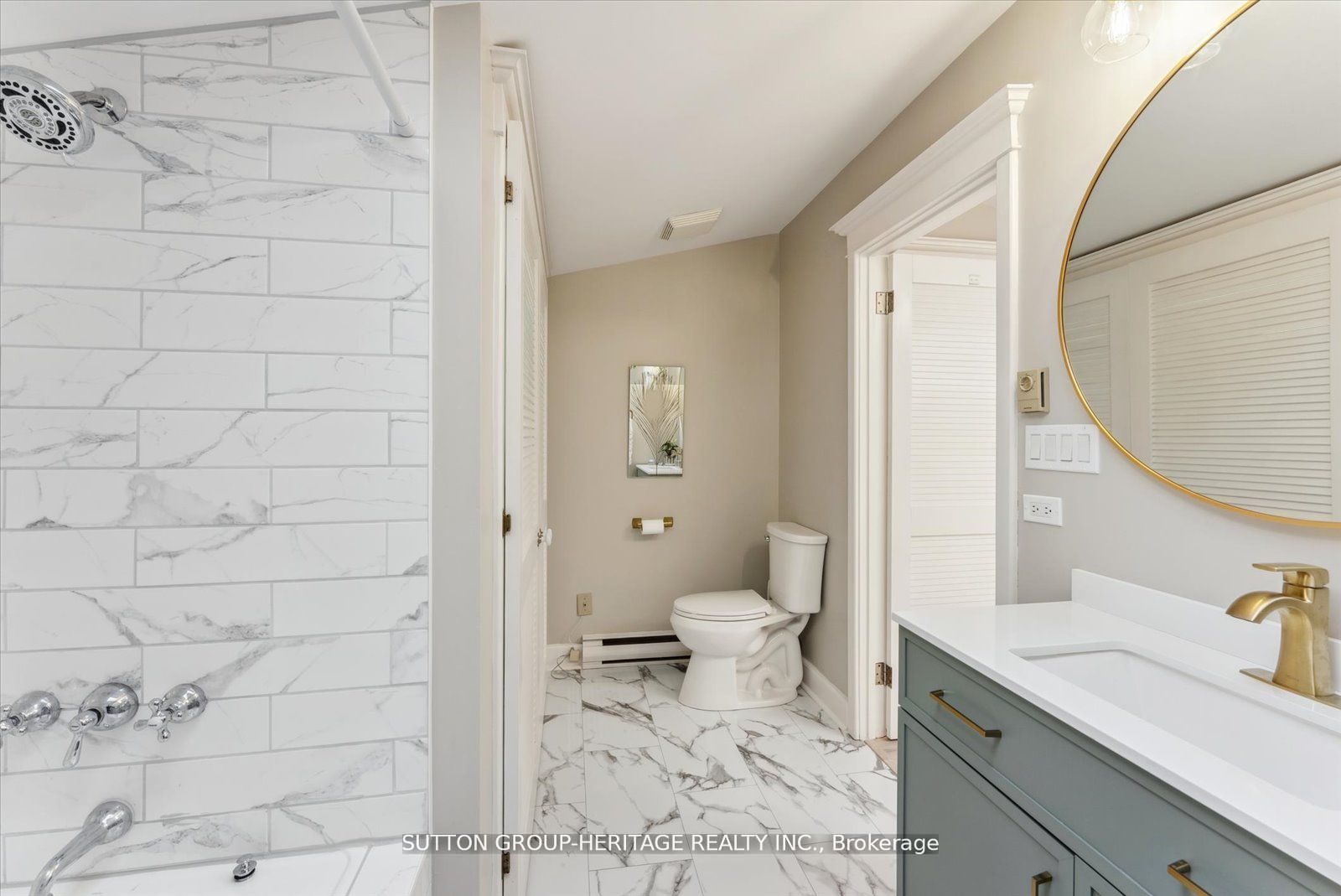 99 Bridge Street E #5