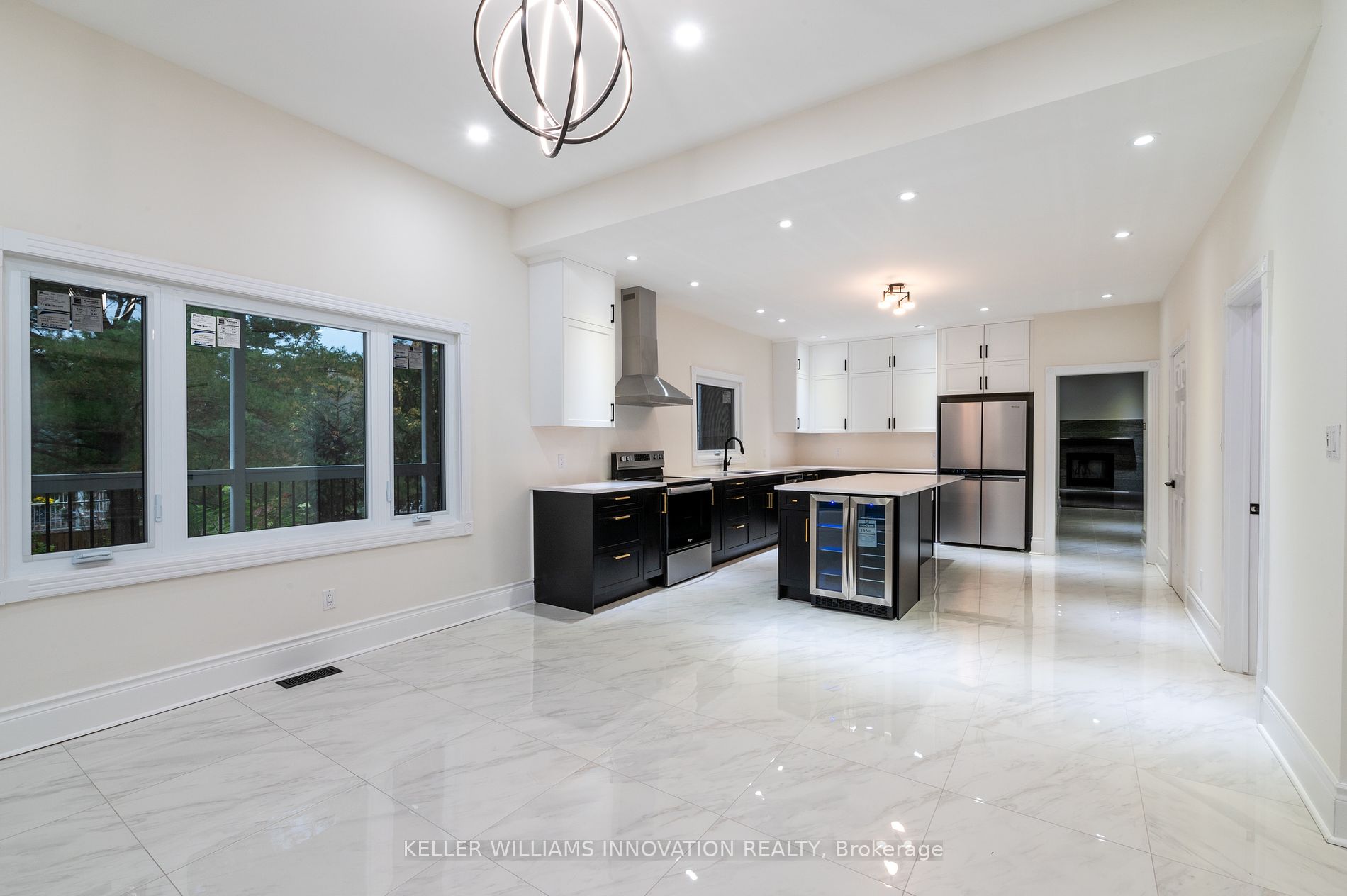 14-16 Knowles Crescent