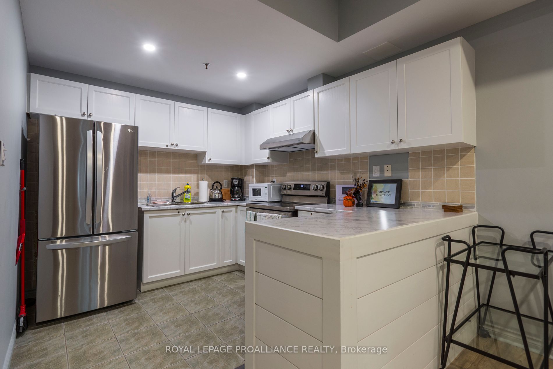 145 Third St, #301