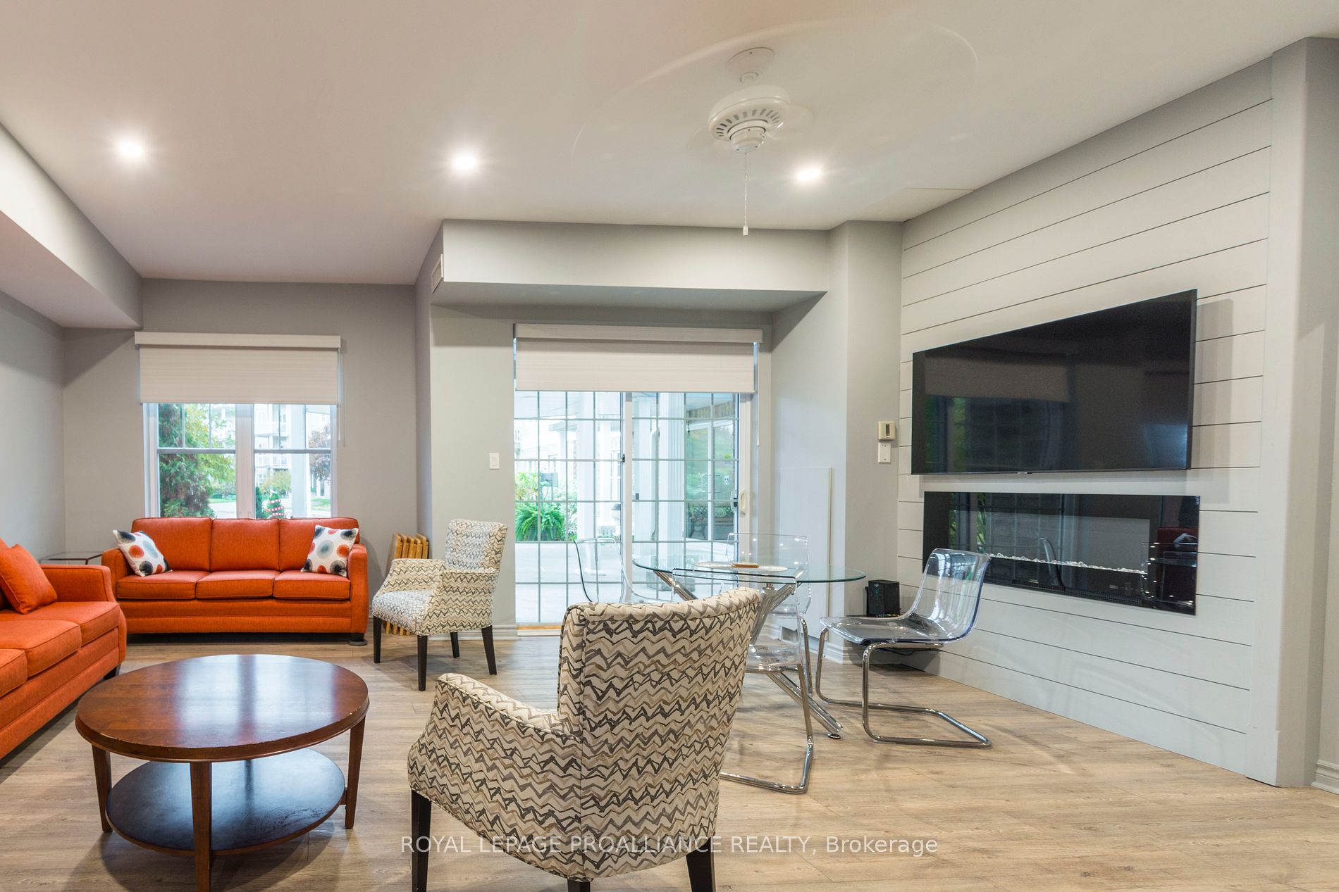 145 Third St, #301