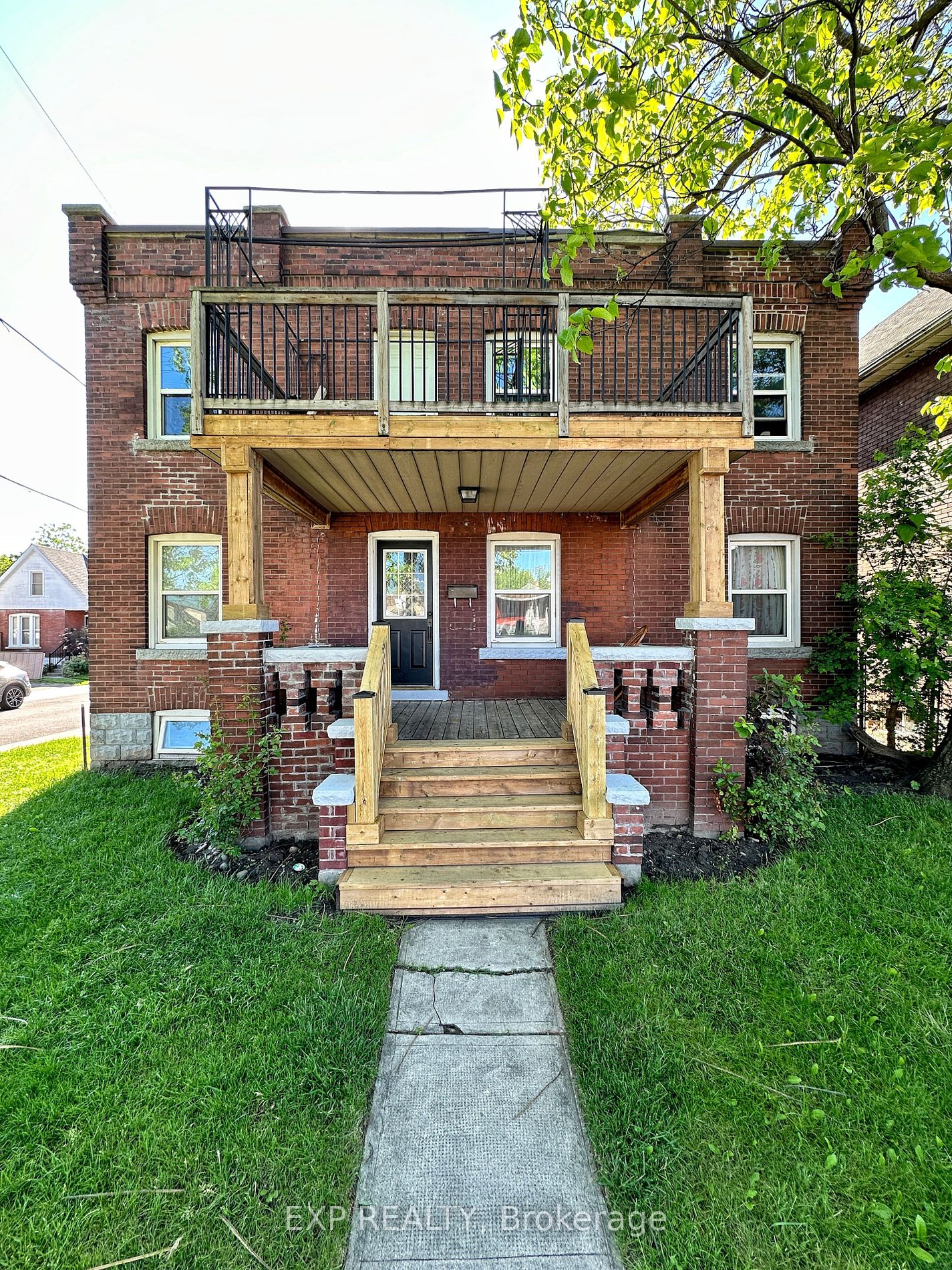 140 Gage Ave N