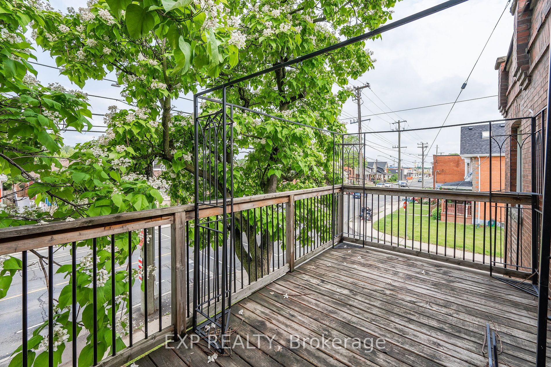 140 Gage Ave N