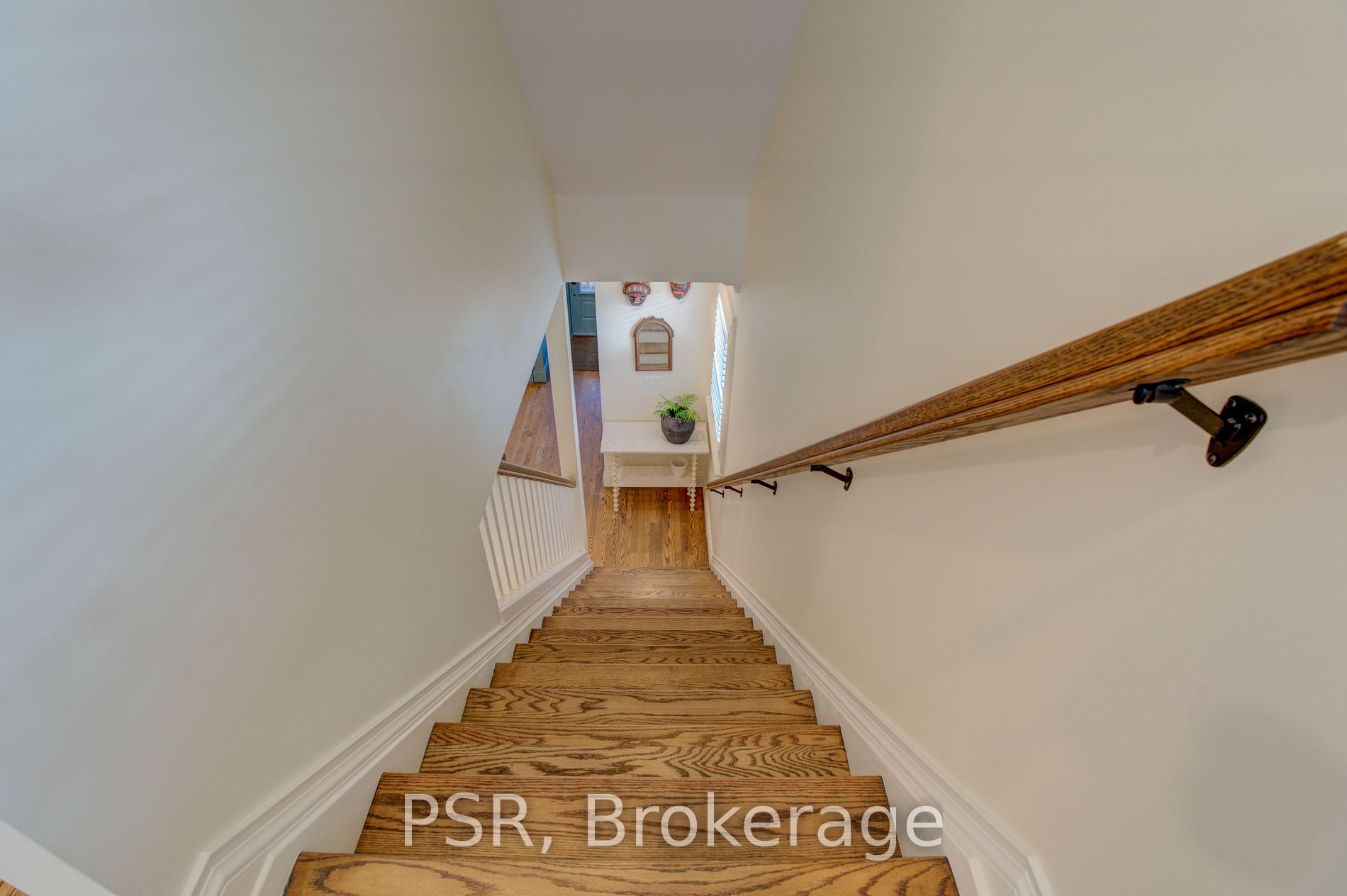 236 Elizabeth St