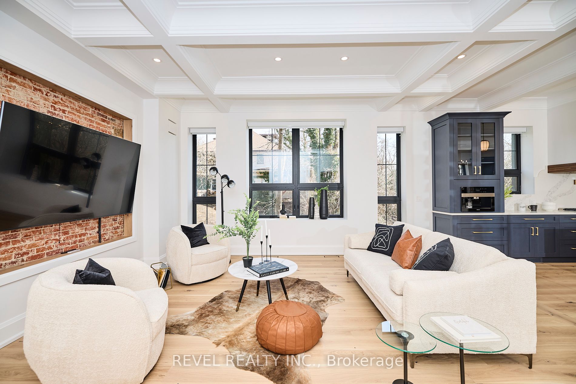 29 Yates St