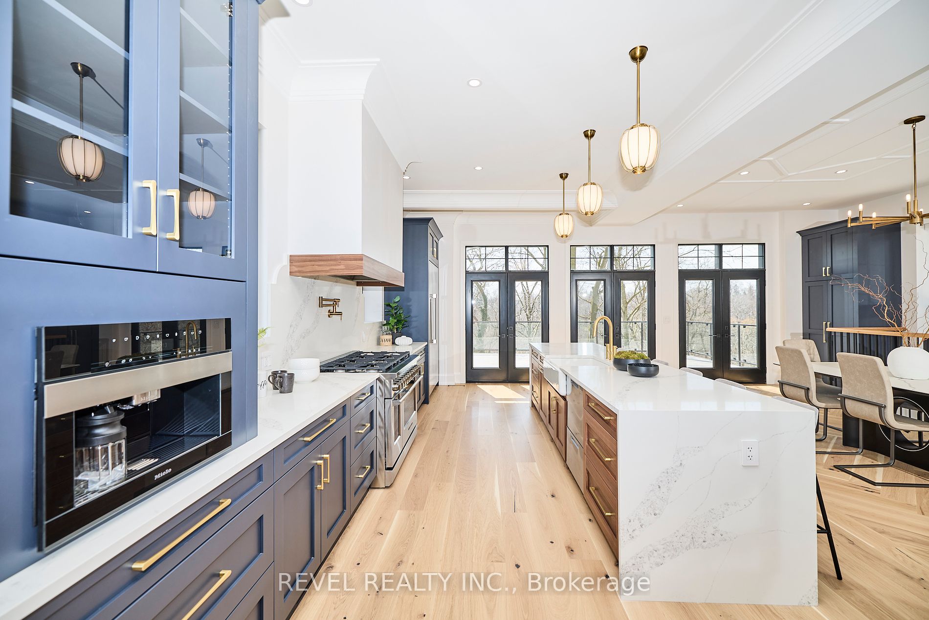 29 Yates St
