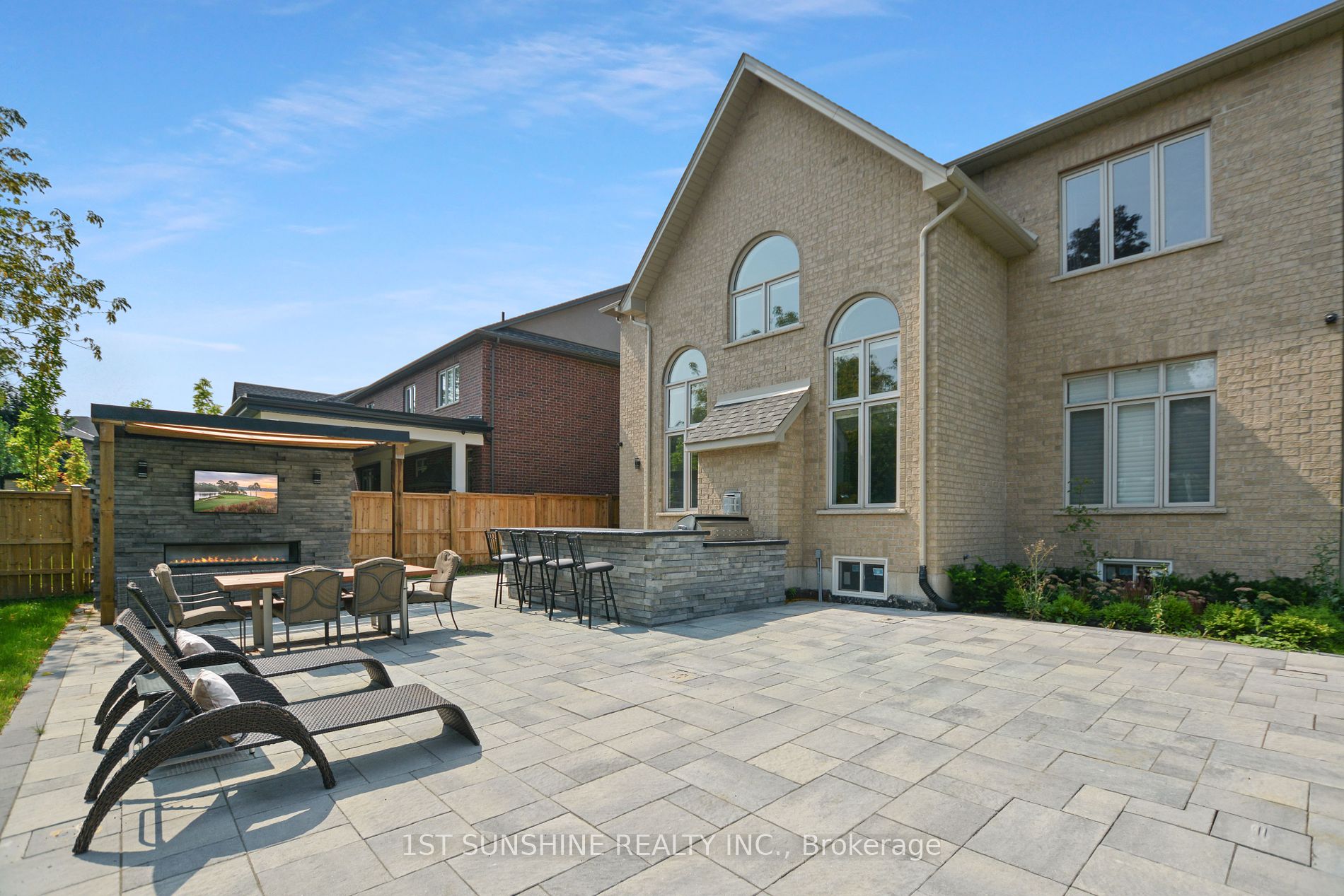 18 Legacy Lane