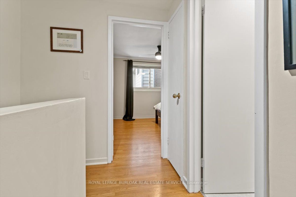 11 Colmar Pl, #2