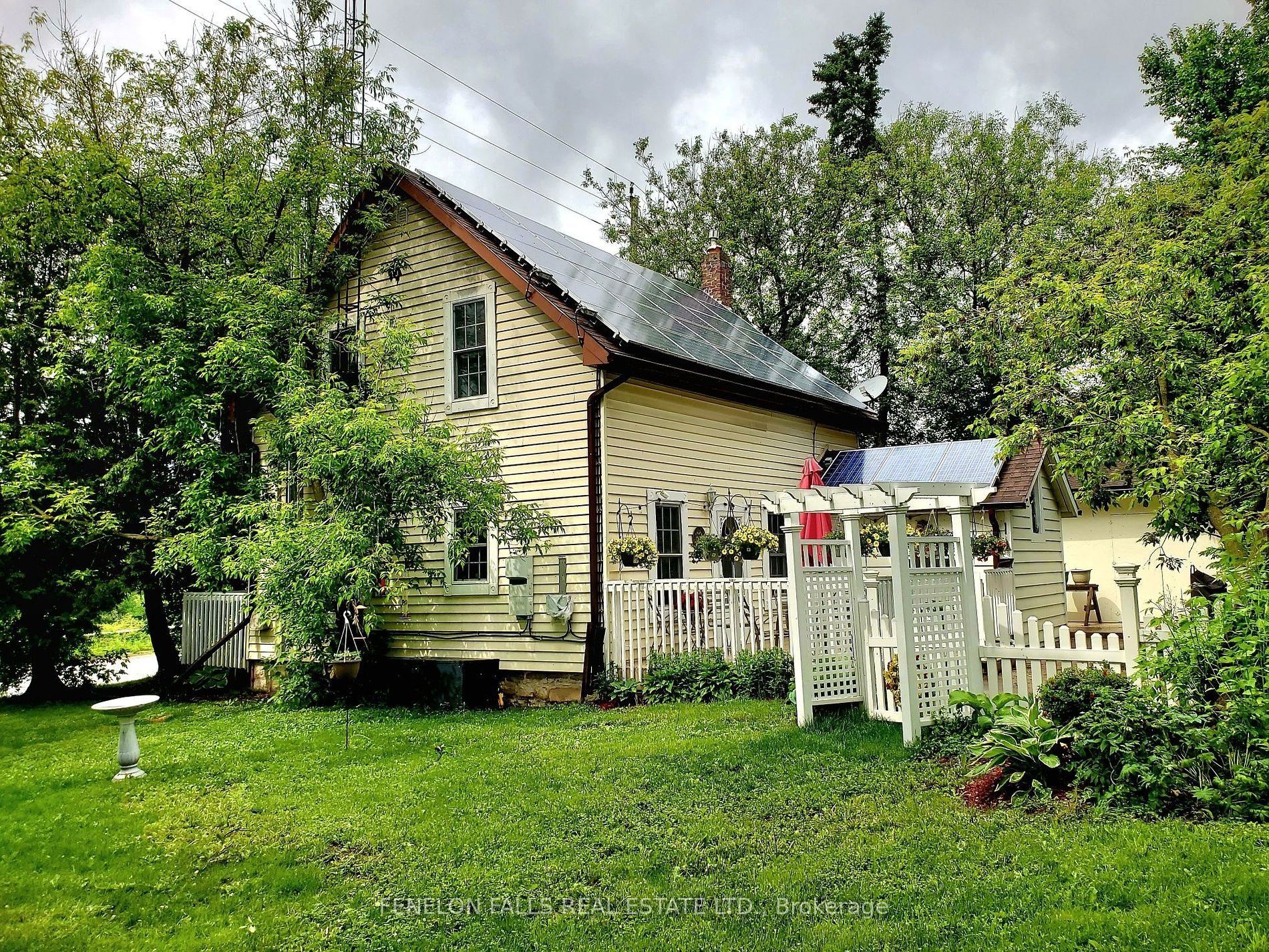 3472 Monck Road