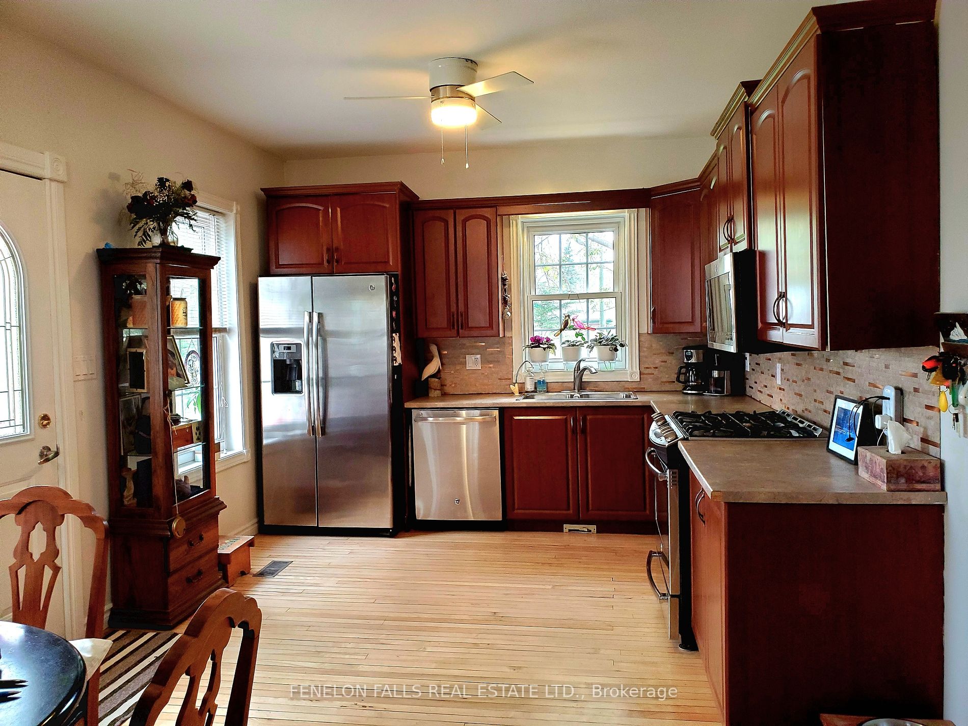 3472 Monck Road