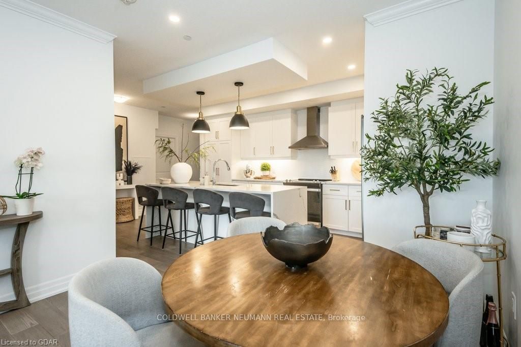 1880 Gordon Street, #514