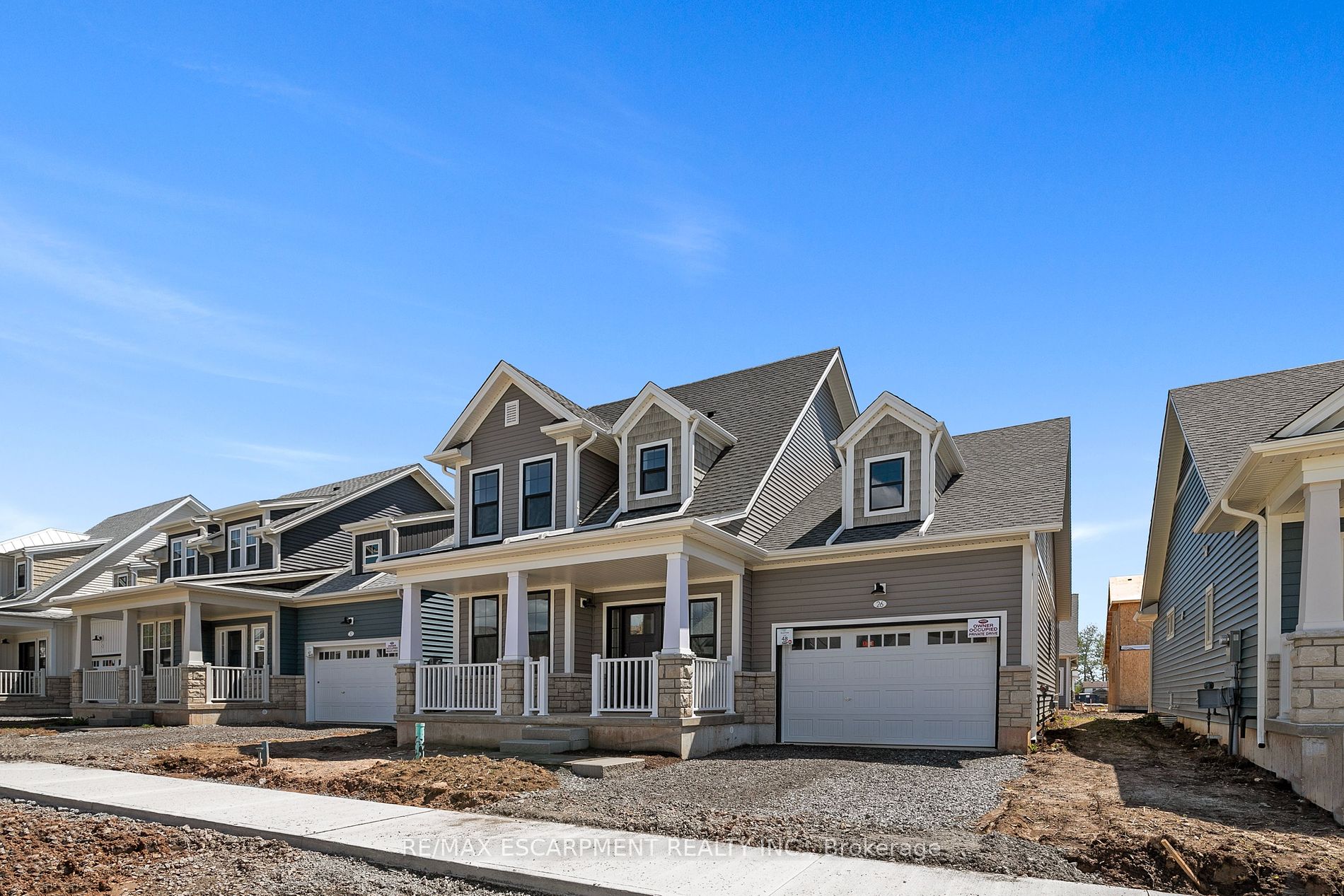 26 Beachwalk Crescent
