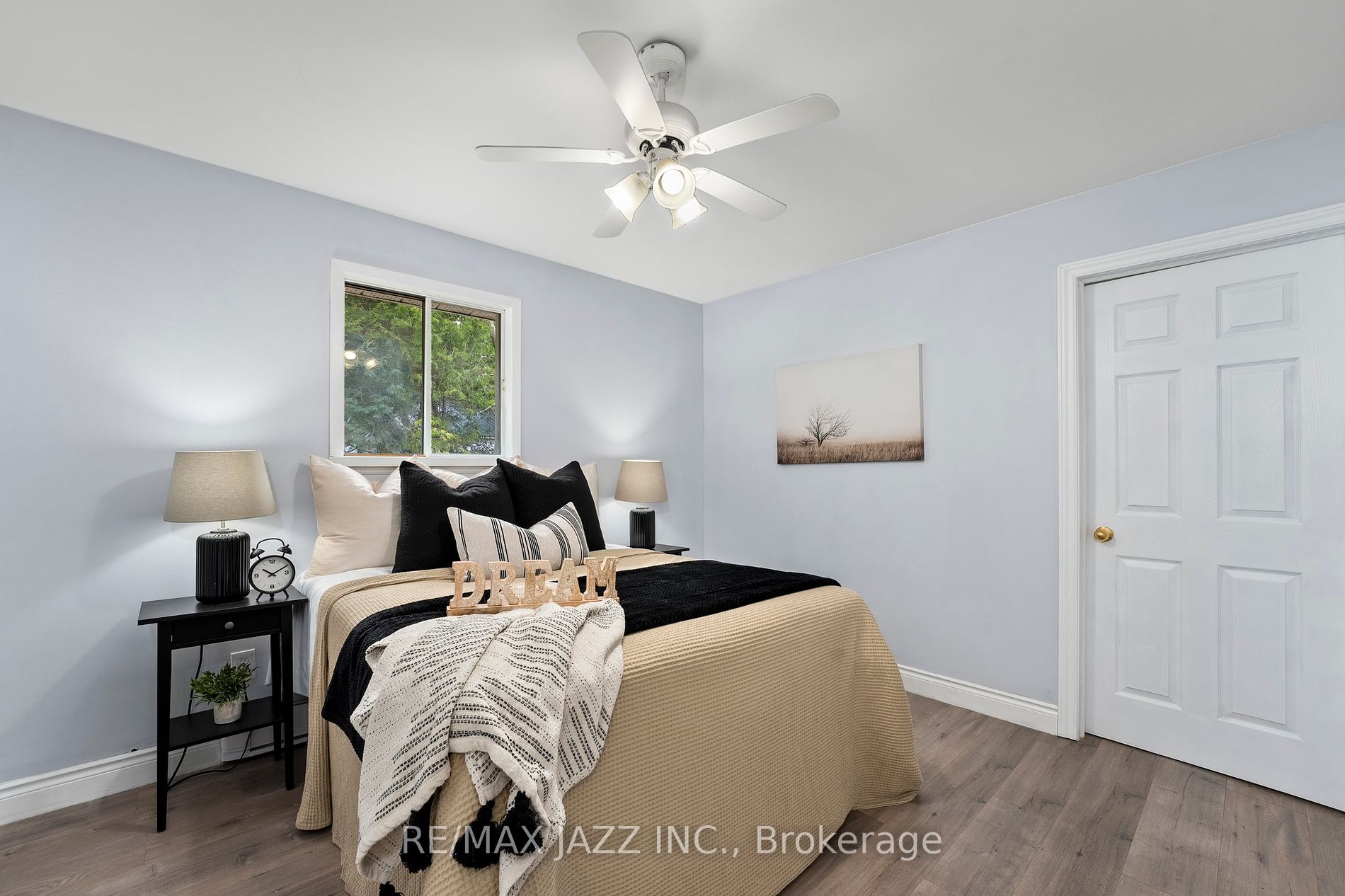 11 Edgewood Drive