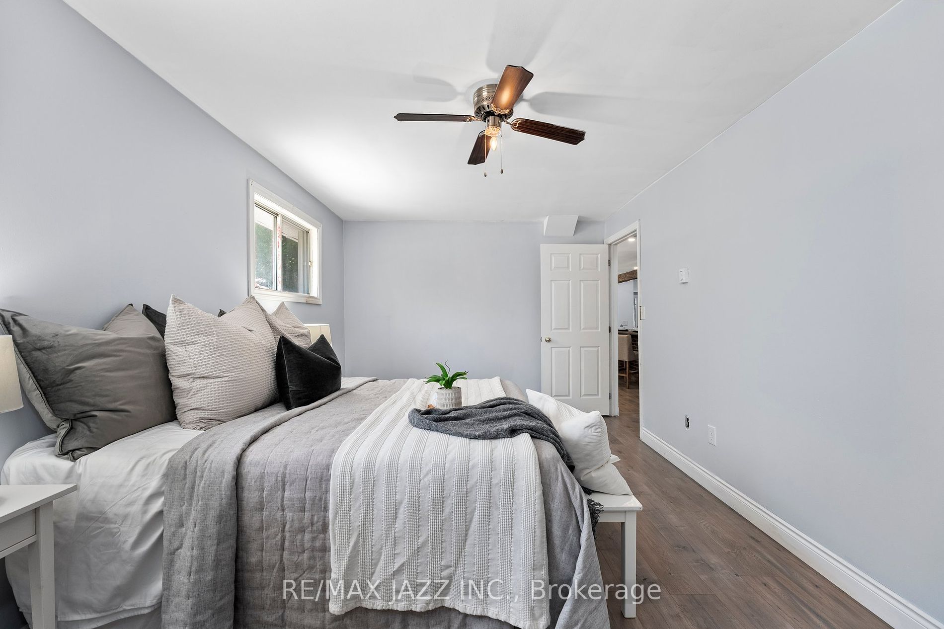 11 Edgewood Drive