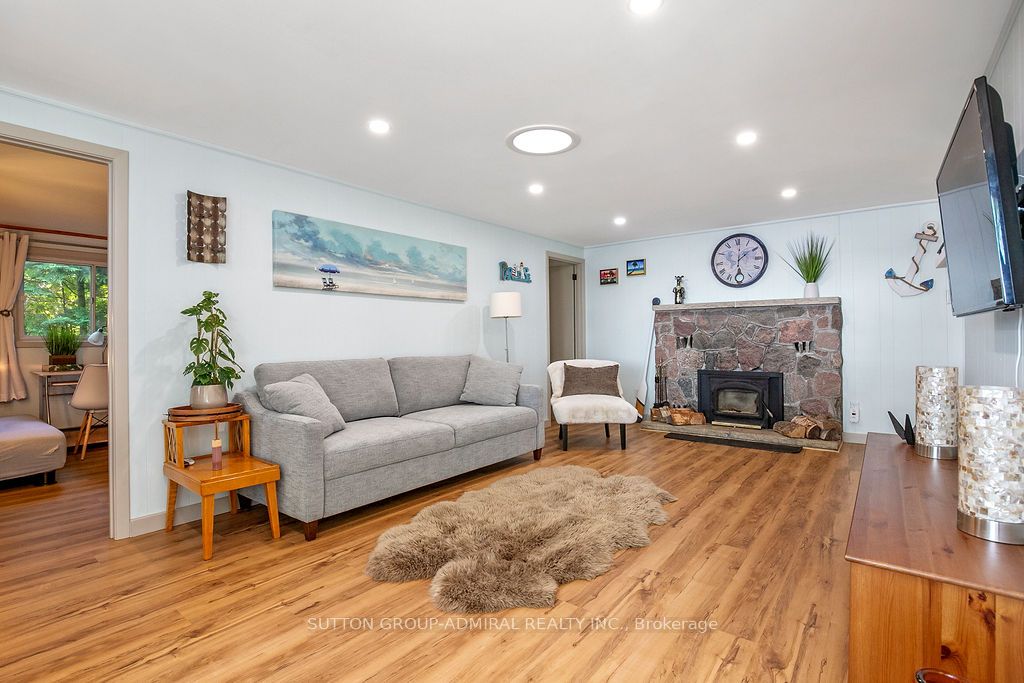 26 Manitou Lane