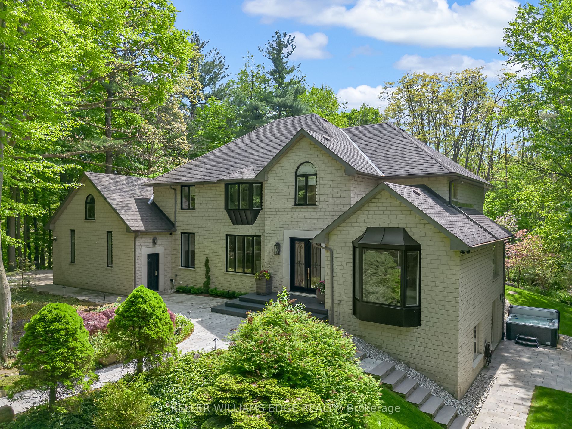 18 Elder Crescent