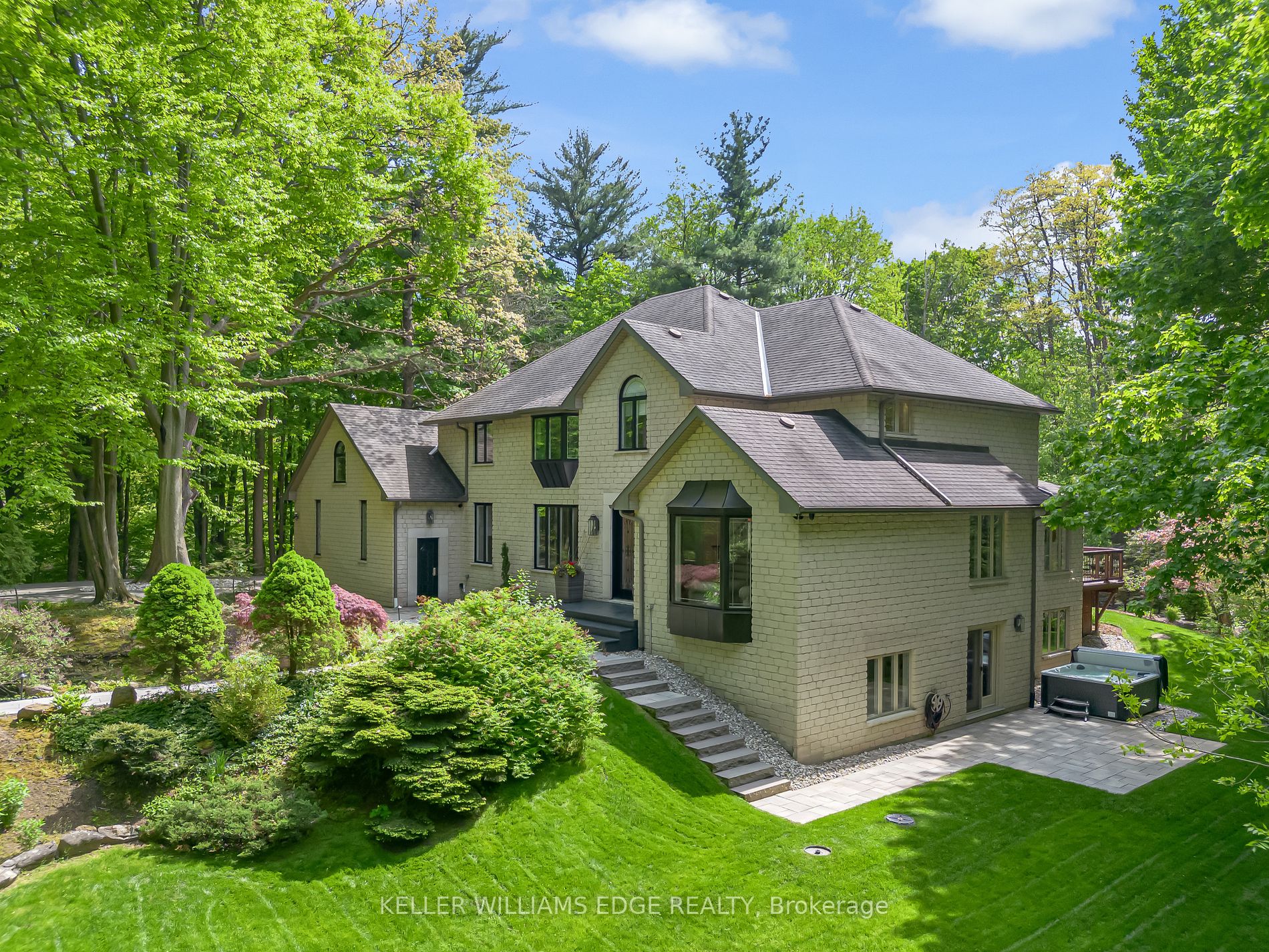 18 Elder Crescent
