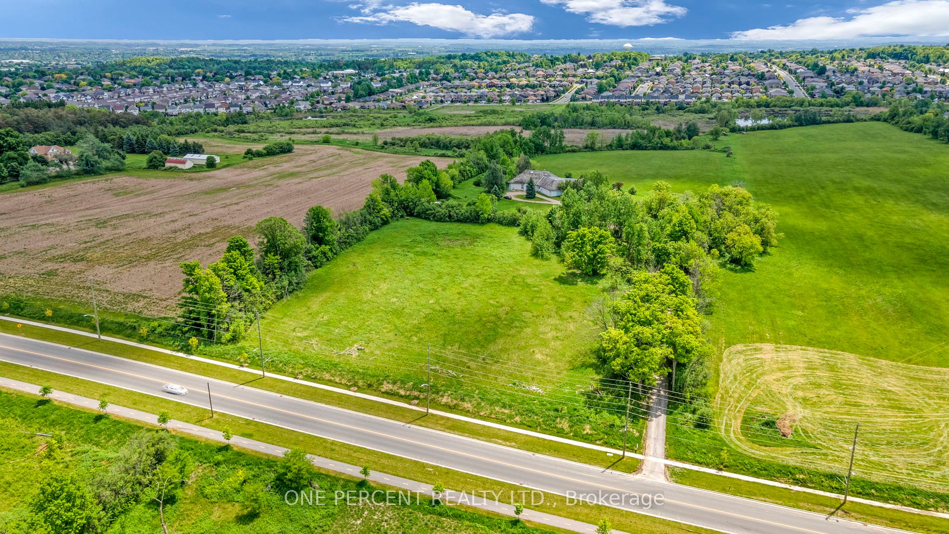 1315 Parkhill Road W