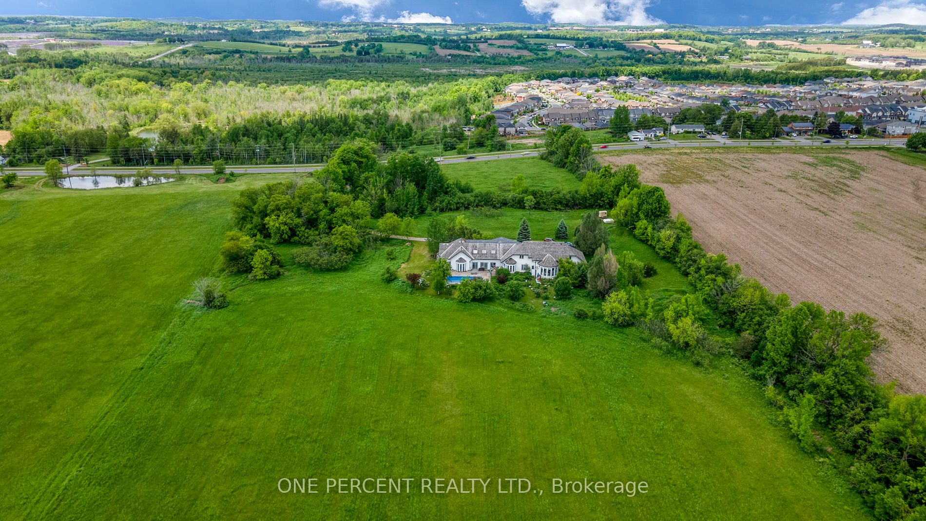 1315 Parkhill Road W