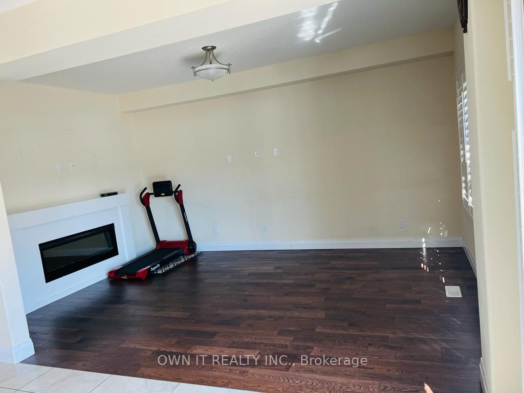 234 Munnoch Blvd