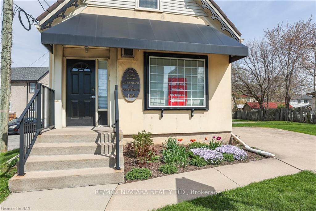 145 Welland Ave