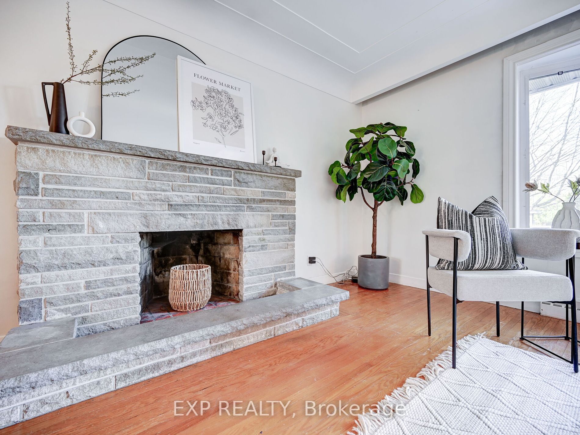 3 Dundana Ave