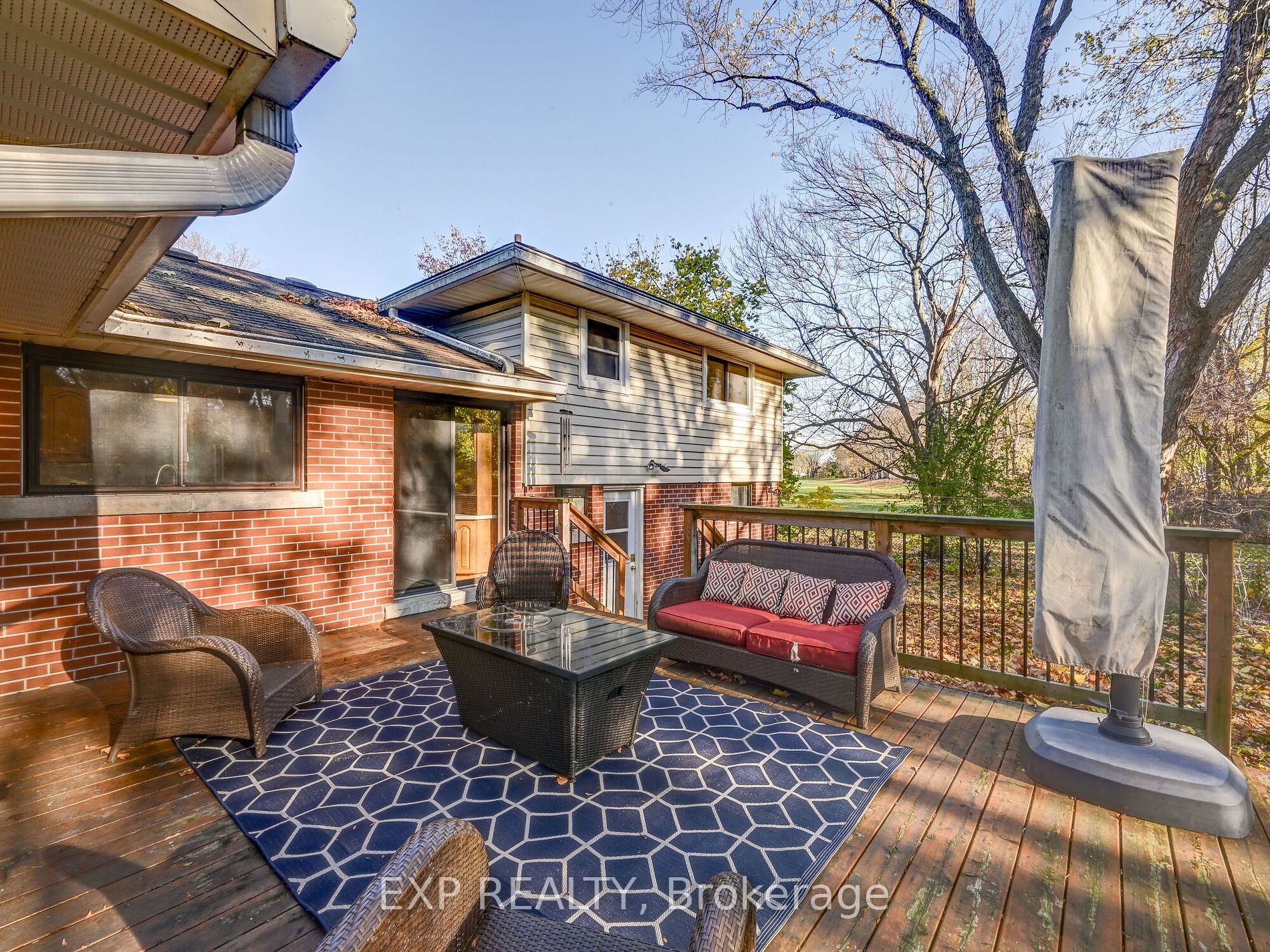 3 Dundana Ave