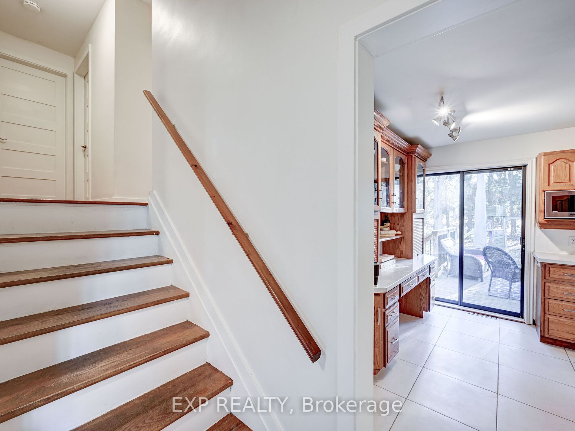3 Dundana Ave