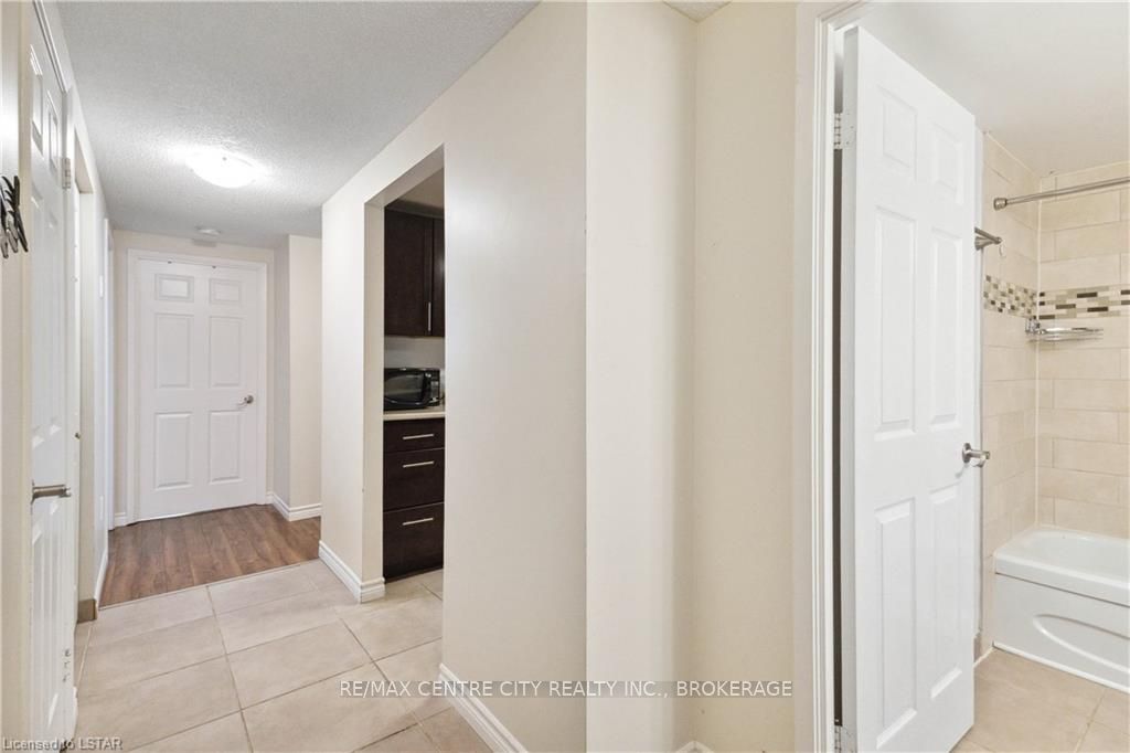 155 KENT Street #1202