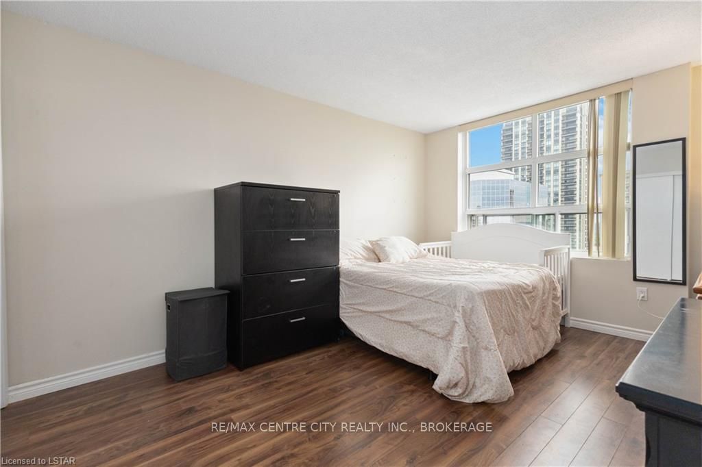 155 KENT Street #1202