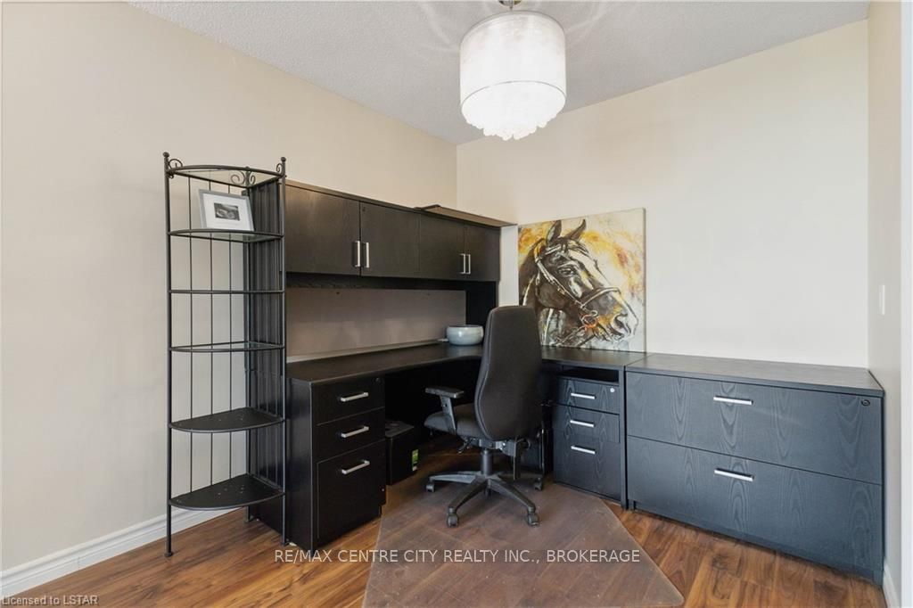 155 KENT Street #1202