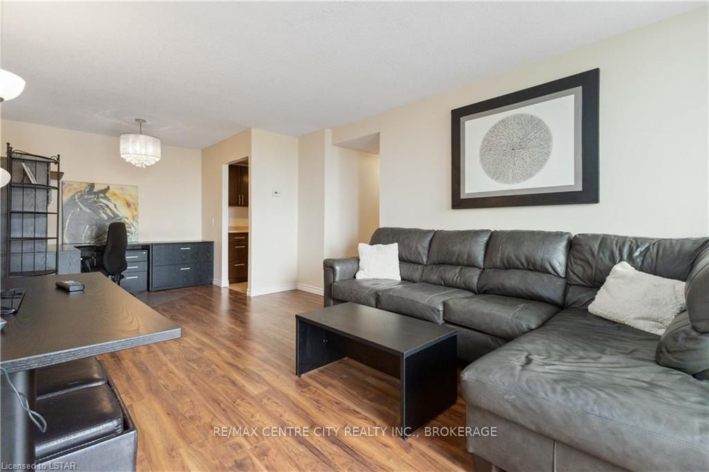 155 KENT Street #1202