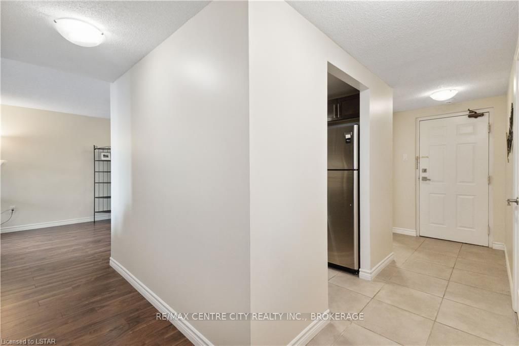 155 KENT Street #1202