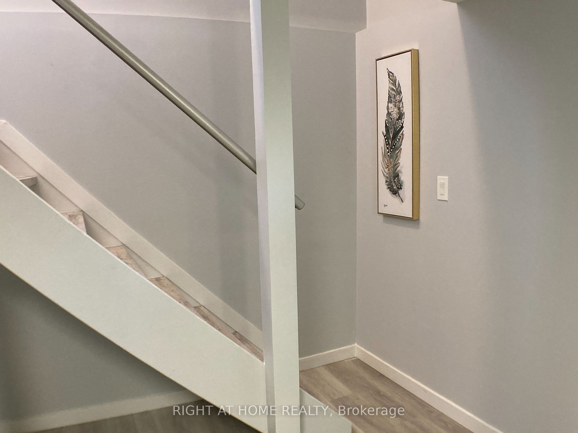 89 Greeningdon Drive