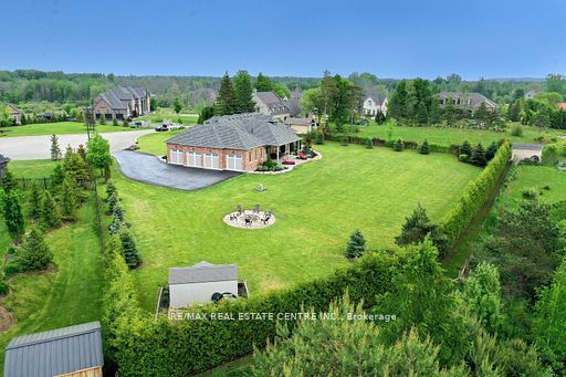 121 BESSEY Court