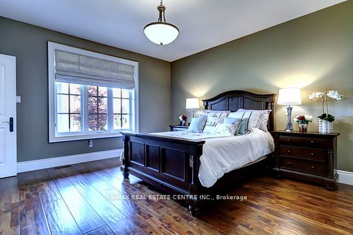 121 BESSEY Court
