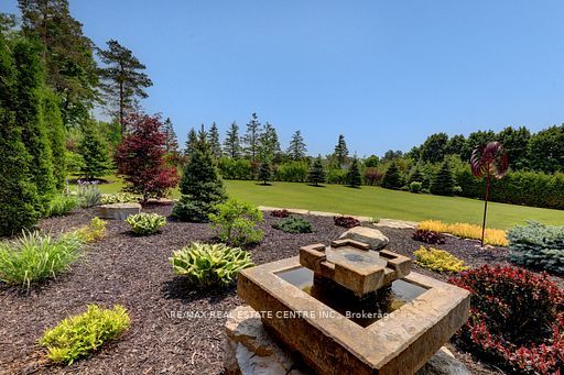 121 BESSEY Court