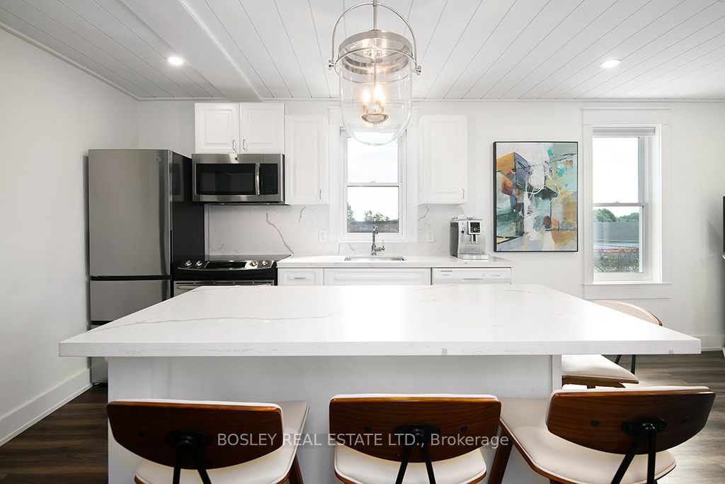 110 Sykes Street N, #303