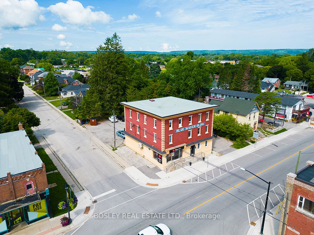 110 Sykes Street N, #303