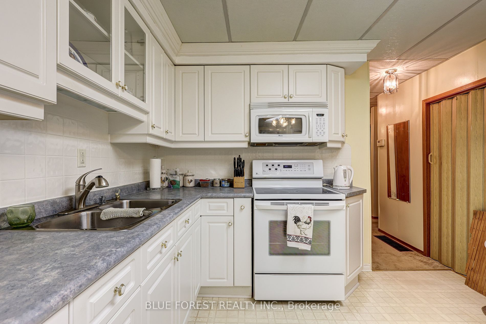 23014 Springwell Road