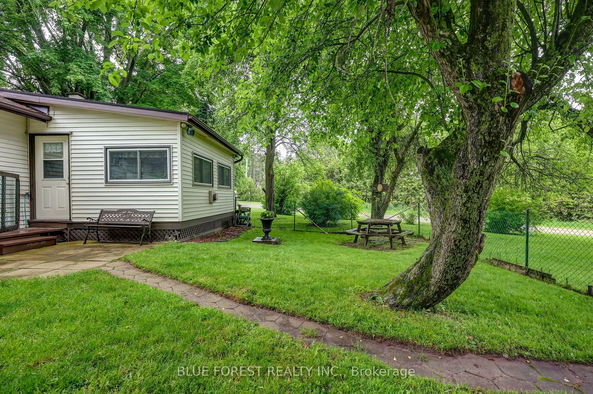 23014 Springwell Road