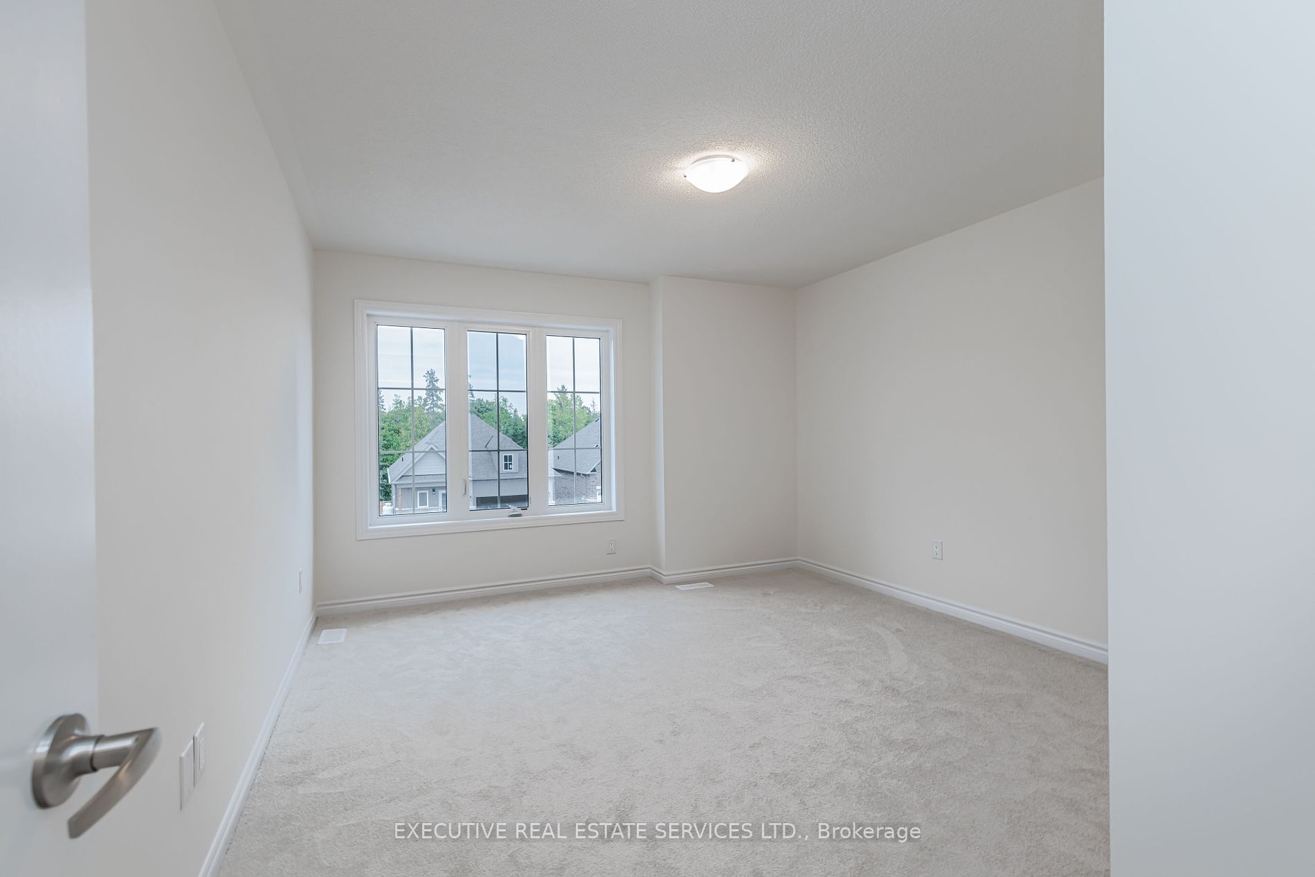 36 Hillcroft Way