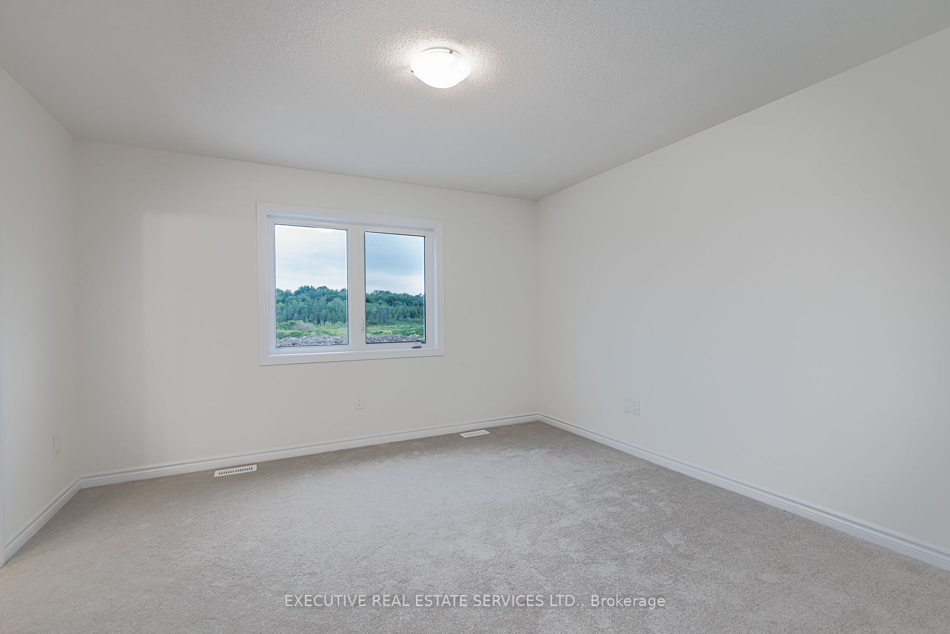 36 Hillcroft Way
