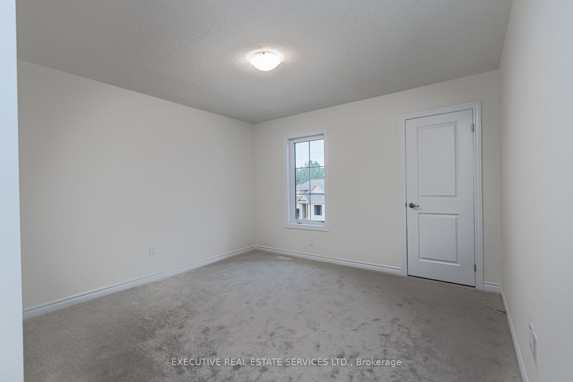 36 Hillcroft Way