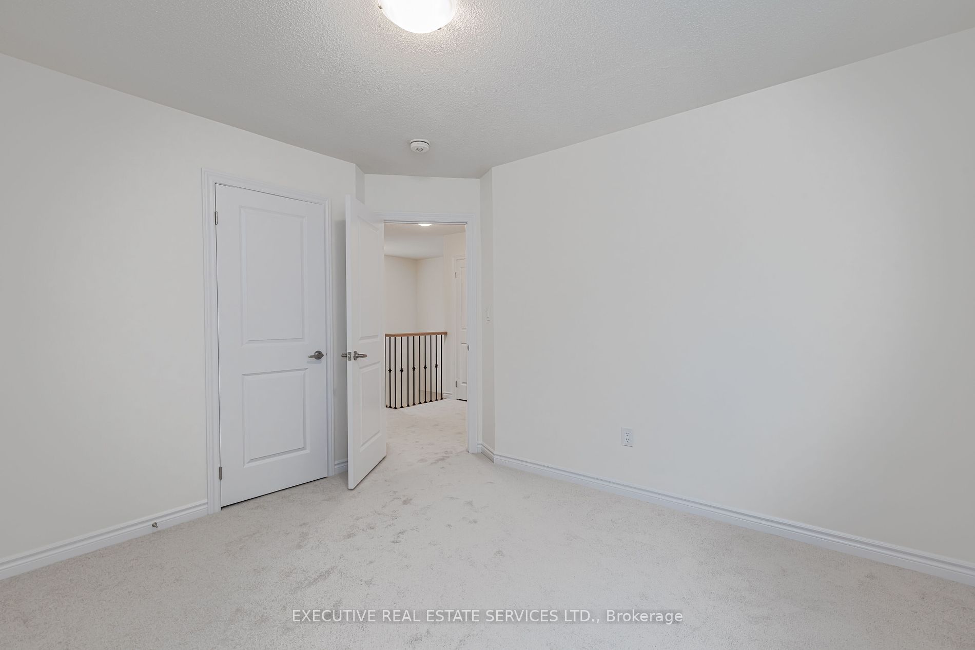 36 Hillcroft Way