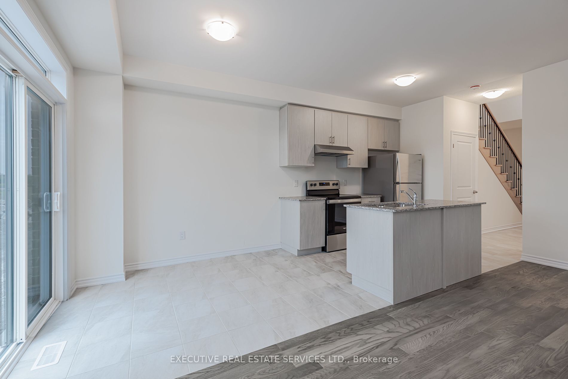 36 Hillcroft Way